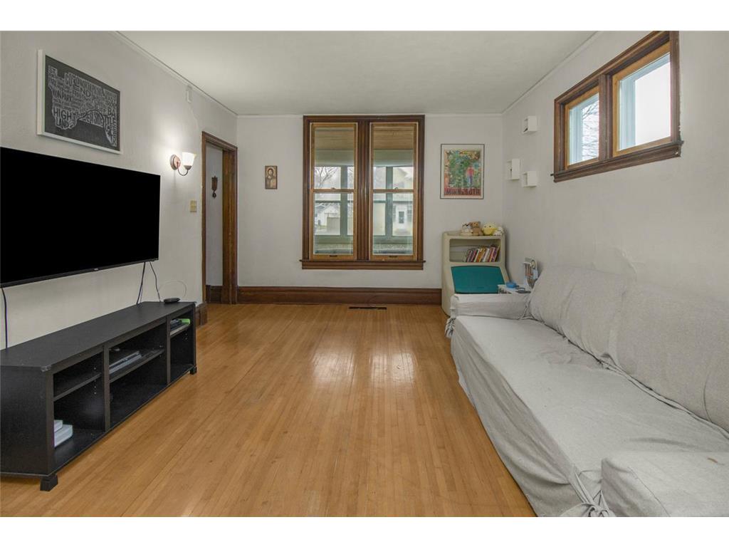 828 Armstrong Avenue Saint Paul MN 55102 7049040 image7