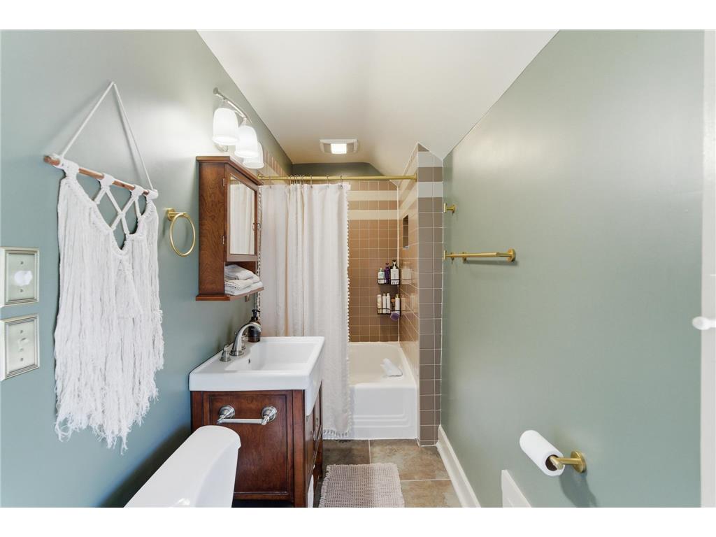 828 Baker Avenue Mankato MN 56001 7083809 image23