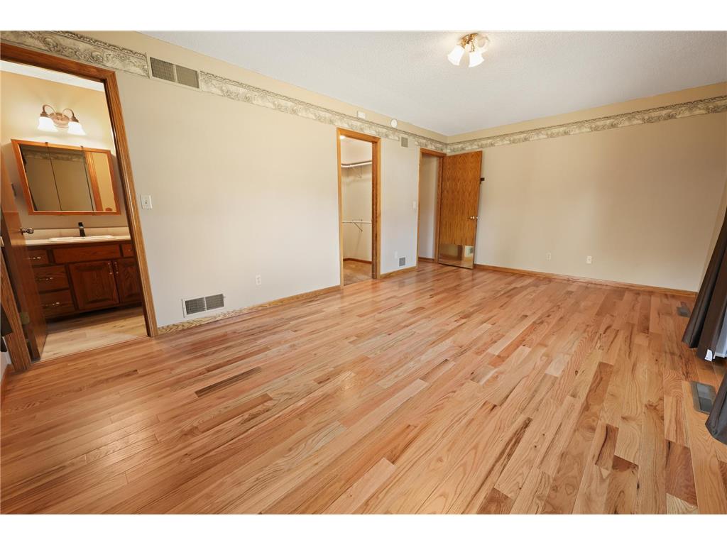 828 Brookwood Lane Sartell MN 56377 7048222 image28