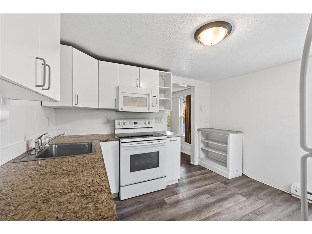 828 Englewood Avenue Saint Paul MN 55104 7102997 image18