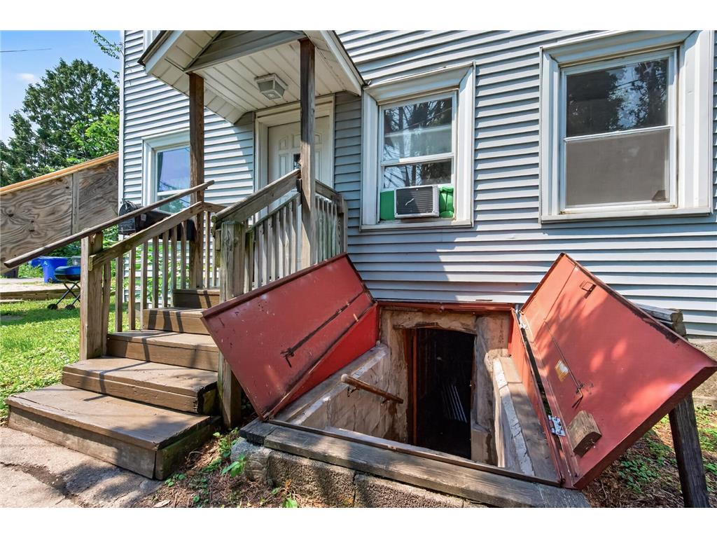 828 Englewood Avenue Saint Paul MN 55104 7102997 image27