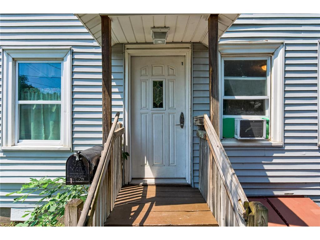 828 Englewood Avenue Saint Paul MN 55104 7102997 image3