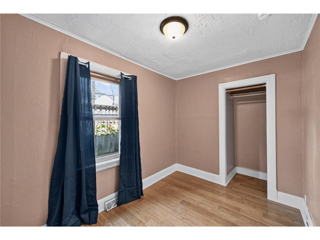 828 Englewood Avenue Saint Paul MN 55104 7102997 image6