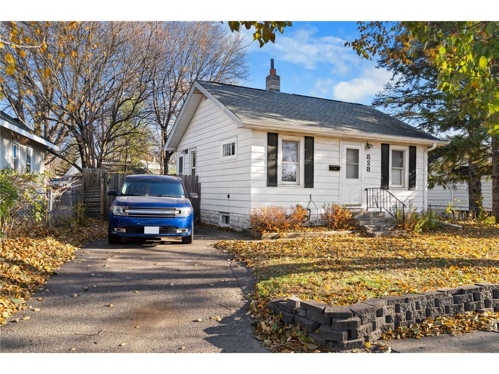828 Iroquois Avenue Saint Paul MN 55119 6817614 image2