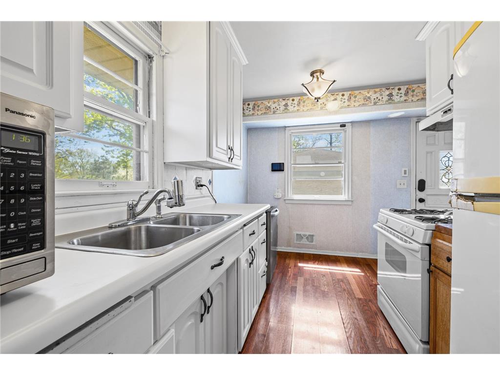 828 Northdale Boulevard NW Coon Rapids MN 55448 7059104 image9