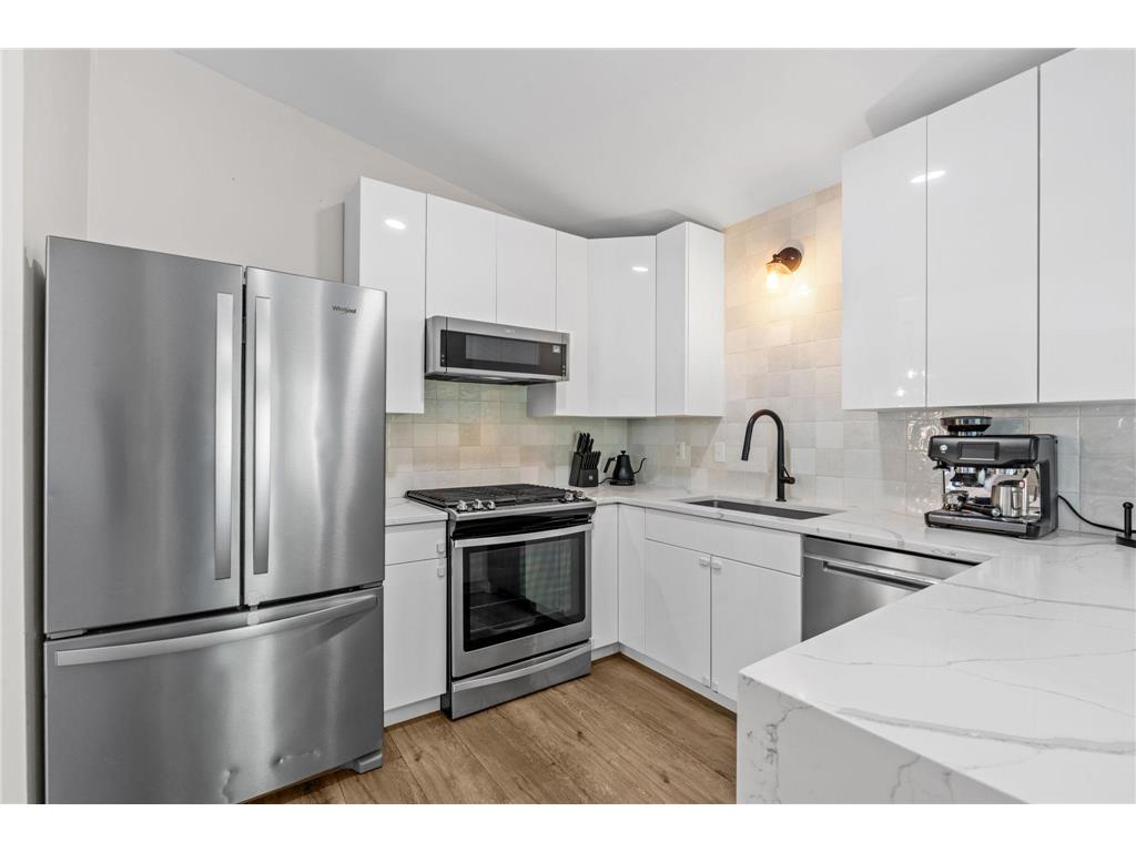 828 Sherwood Road Shoreview MN 55126 7084482 image17