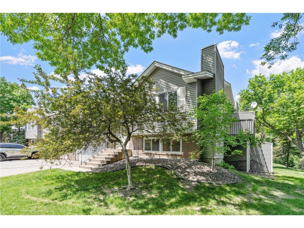 828 Sherwood Road Shoreview MN 55126 7084482 image2