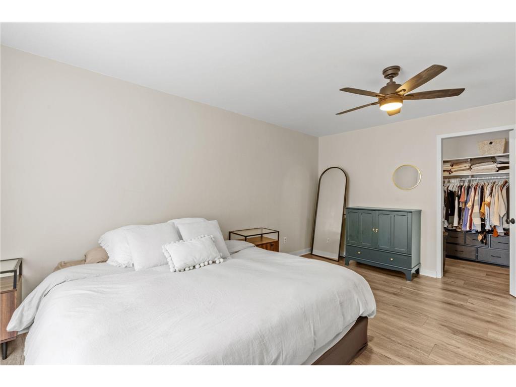 828 Sherwood Road Shoreview MN 55126 7084482 image23