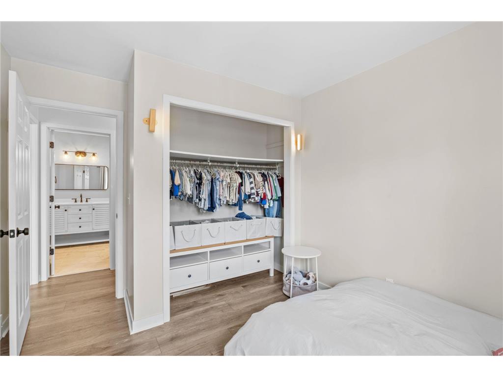 828 Sherwood Road Shoreview MN 55126 7084482 image27