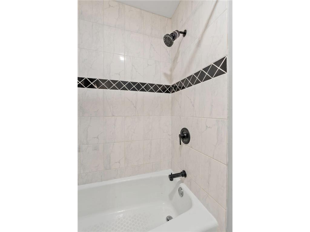828 Sherwood Road Shoreview MN 55126 7084482 image30