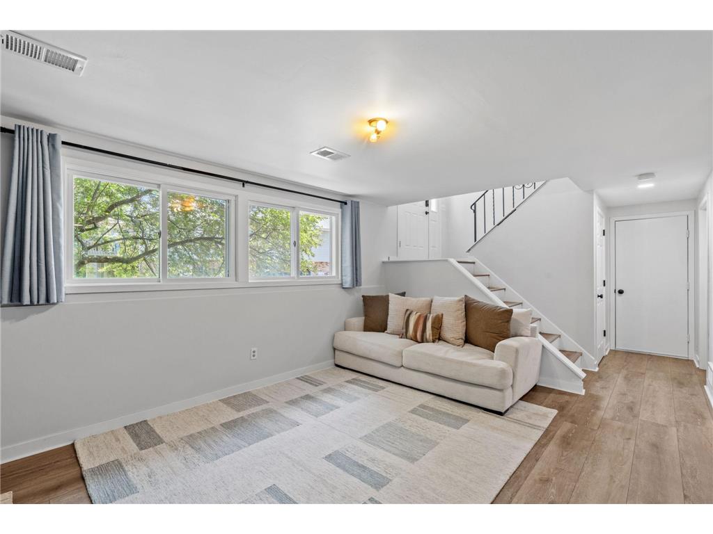 828 Sherwood Road Shoreview MN 55126 7084482 image33