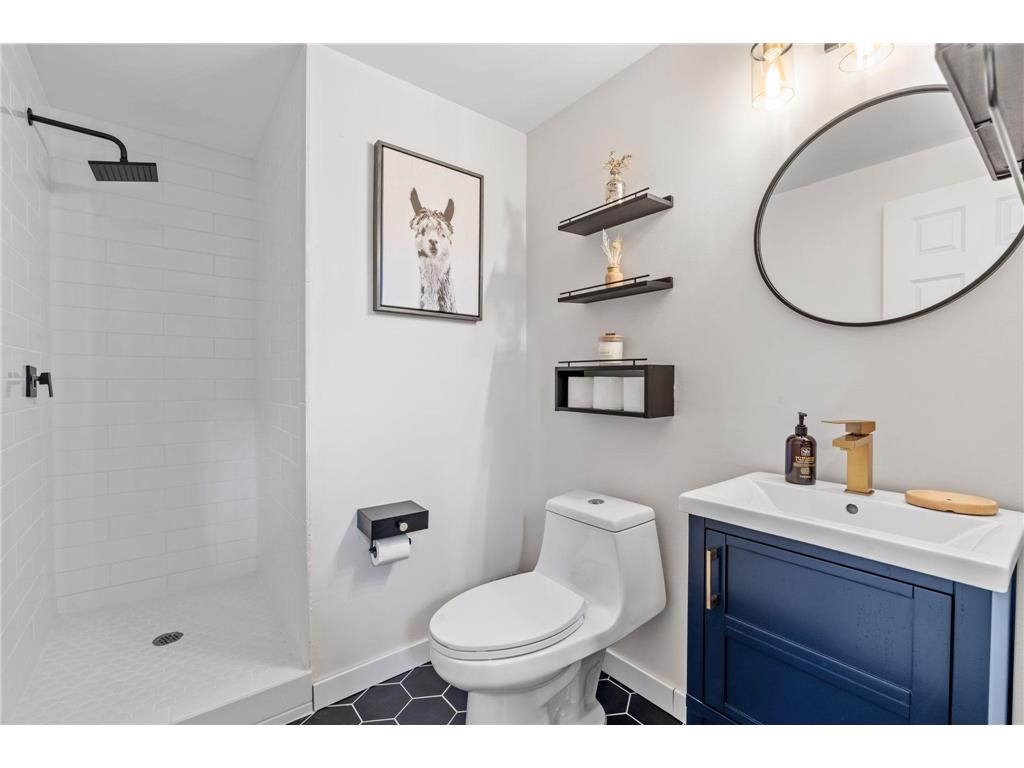 828 Sherwood Road Shoreview MN 55126 7084482 image36