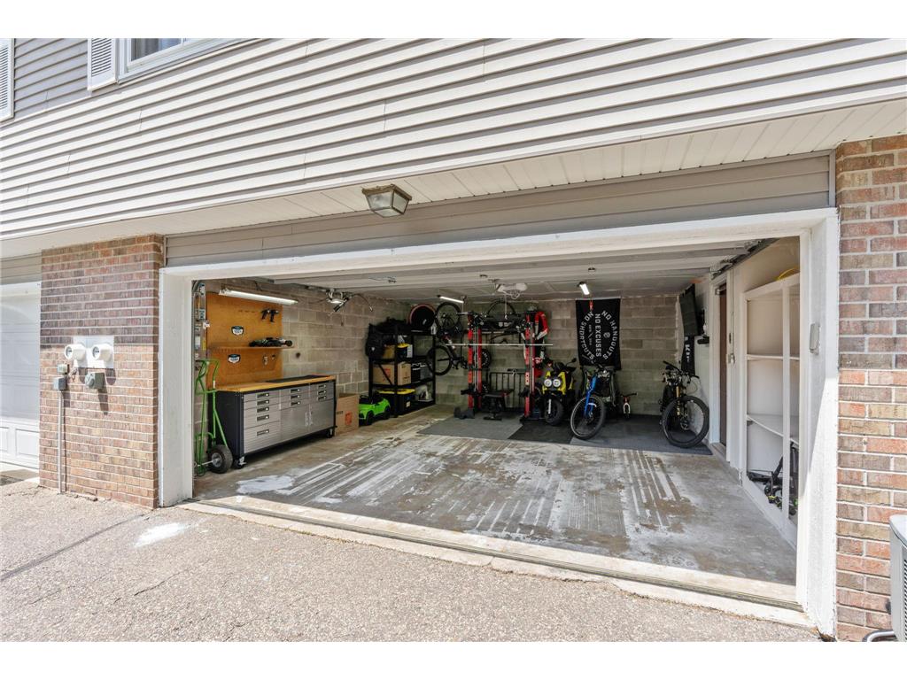 828 Sherwood Road Shoreview MN 55126 7084482 image42