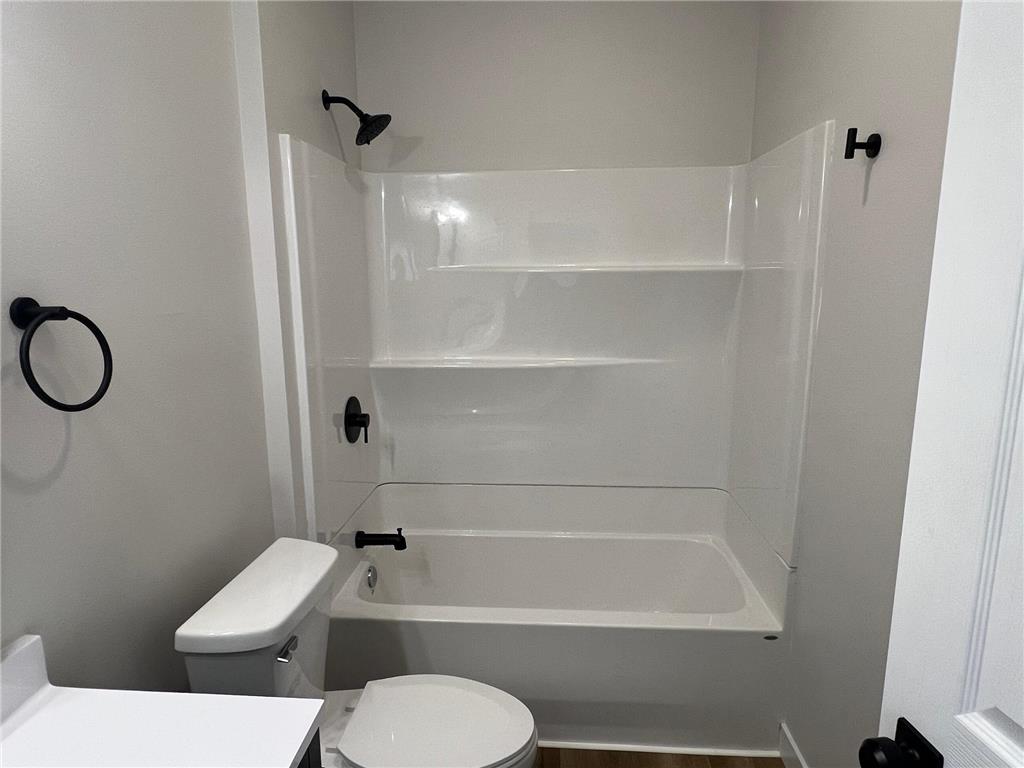 828 Spark Avenue Albert Lea MN 56007 7079777 image13