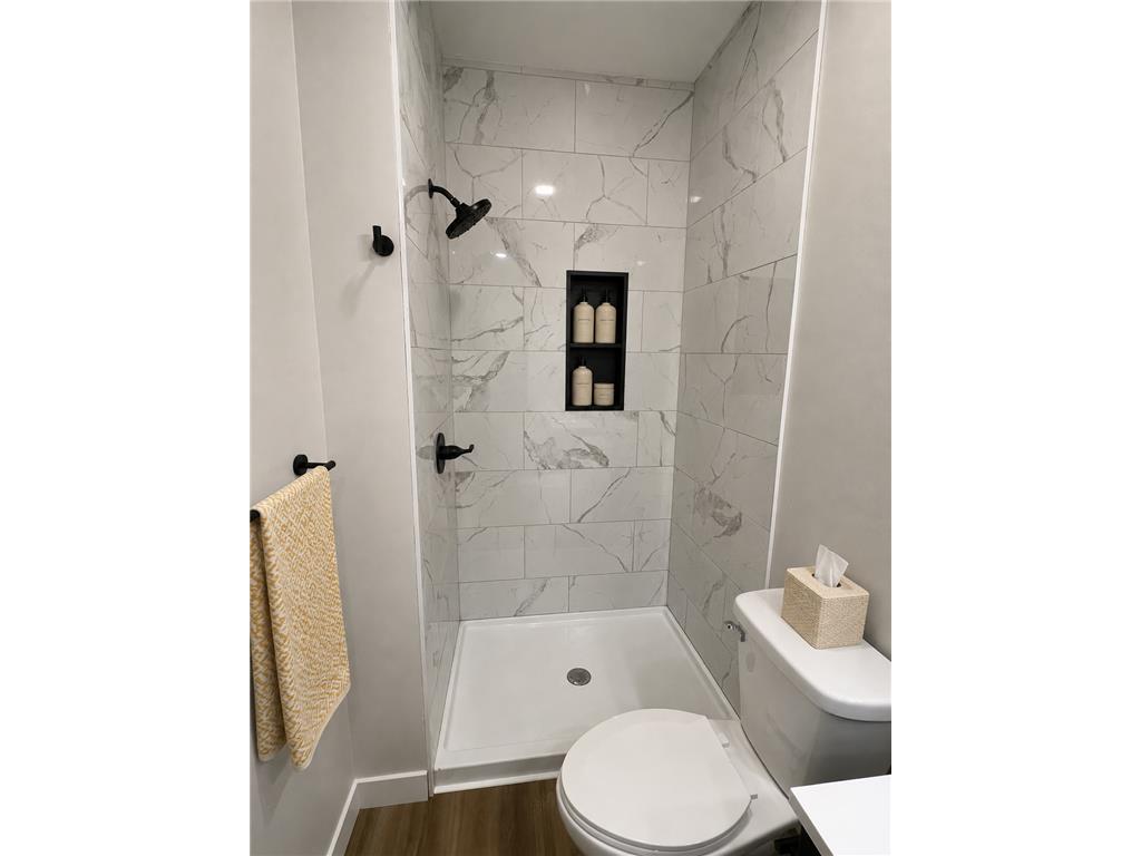 828 Spark Avenue Albert Lea MN 56007 7103463 image24