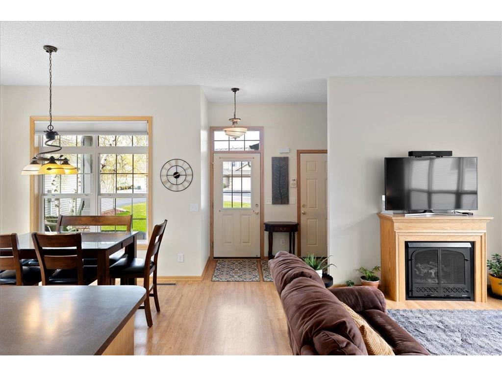 828 Winsome Way NW Isanti MN 55040 7093287 image10