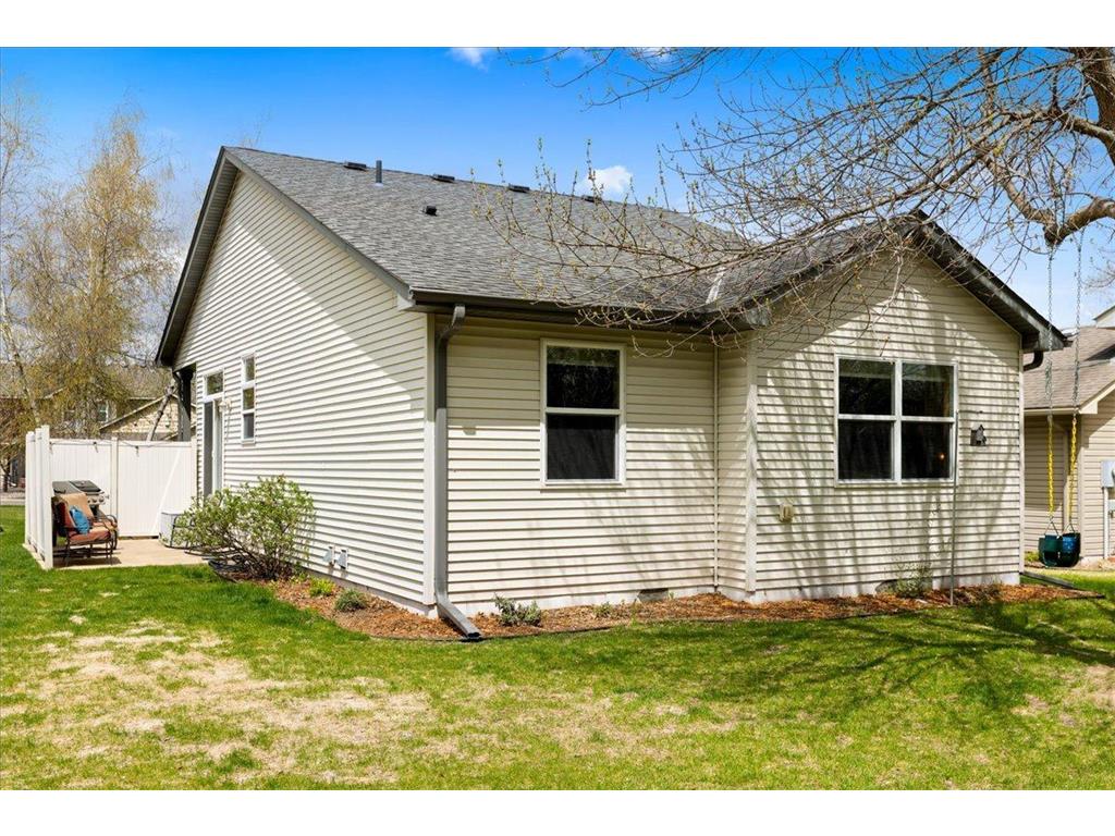 828 Winsome Way NW Isanti MN 55040 7093287 image25