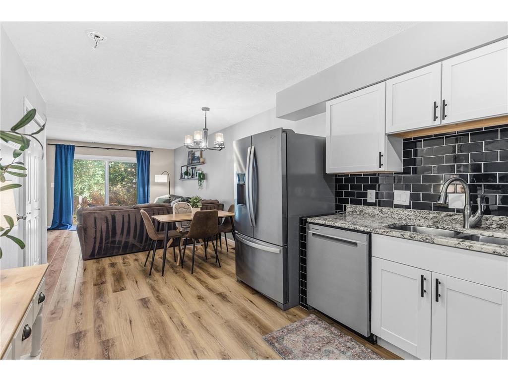 828 Woodgate Drive #105 Vadnais Heights MN 55127 6813254 image1