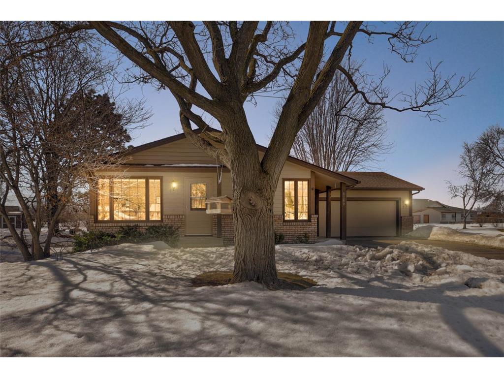 8280 208th Street W Lakeville MN 55044 6348268 image1