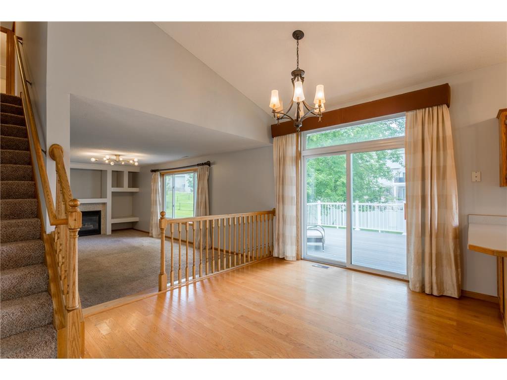 8284 Ashford Road Woodbury MN 55125 7099740 image23