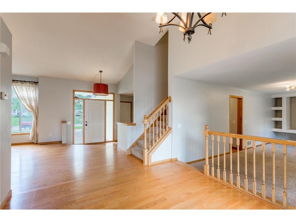 8284 Ashford Road Woodbury MN 55125 7099740 image24