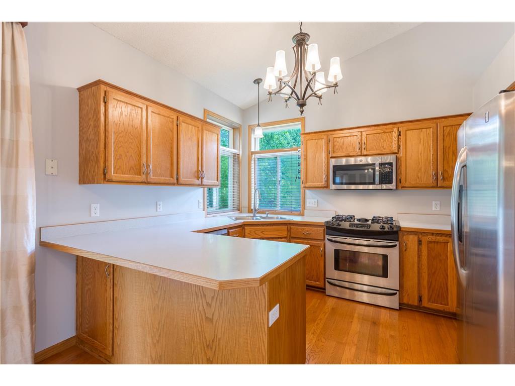 8284 Ashford Road Woodbury MN 55125 7099740 image26