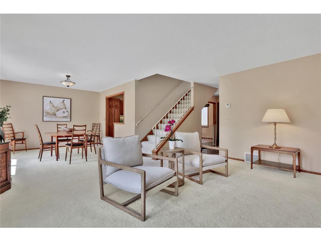8286 Kingslee Road Bloomington MN 55438 7087895 image12