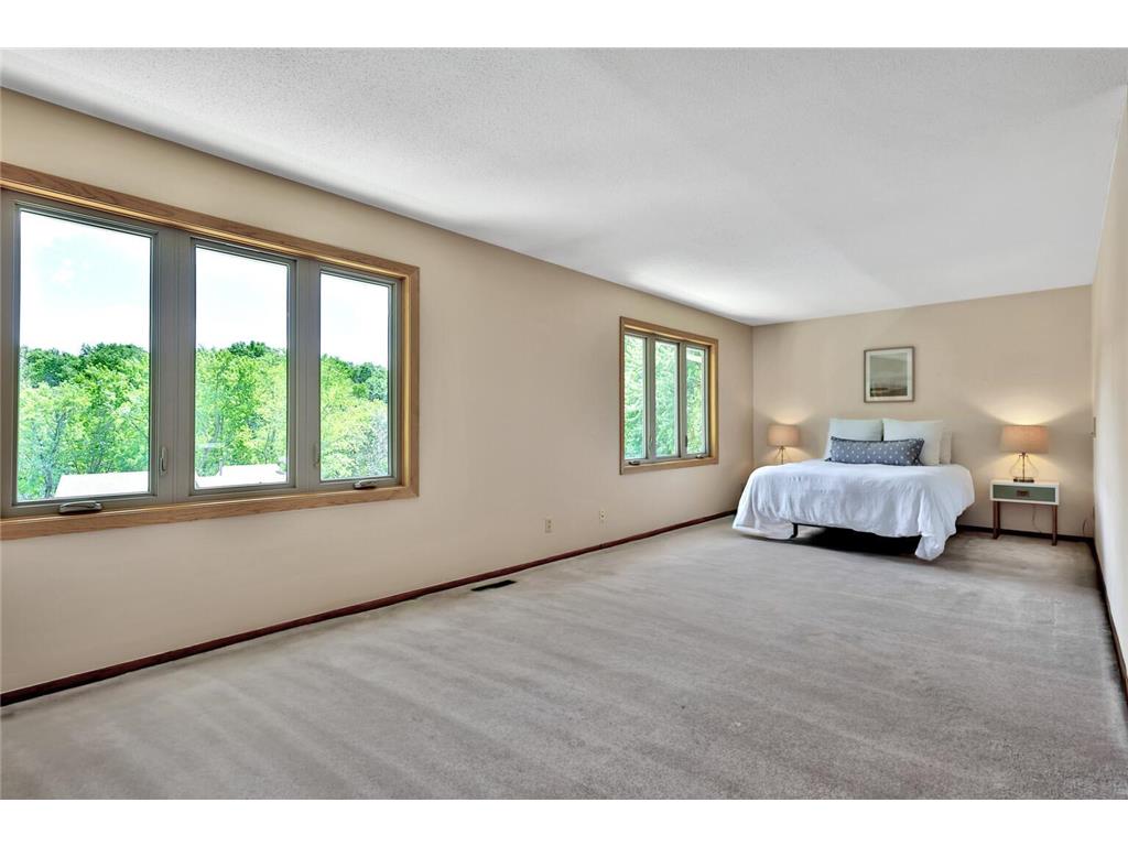 8286 Kingslee Road Bloomington MN 55438 7087895 image18