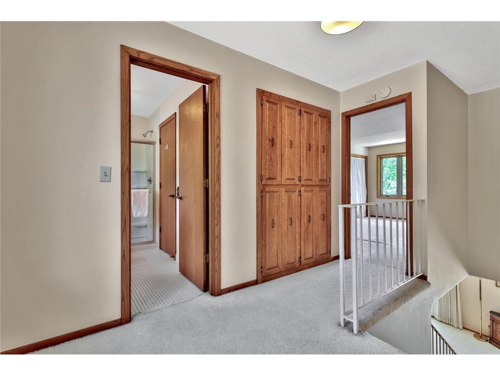 8286 Kingslee Road Bloomington MN 55438 7087895 image22