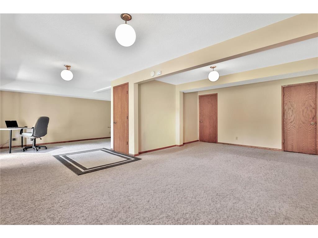 8286 Kingslee Road Bloomington MN 55438 7087895 image26