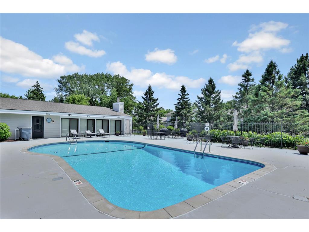 8286 Kingslee Road Bloomington MN 55438 7087895 image34
