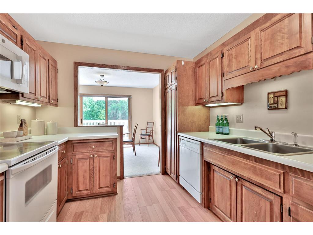 8286 Kingslee Road Bloomington MN 55438 7087895 image5