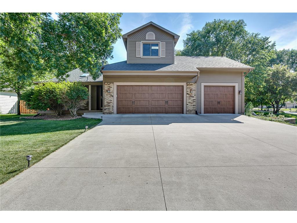 8289 Niagara Lane N Maple Grove MN 55311 6375264 image1