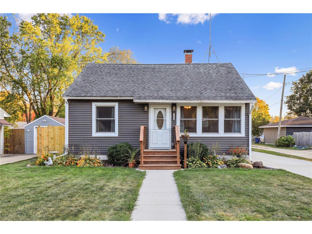 829 2nd Street SW Faribault MN 55021 6600846 image1