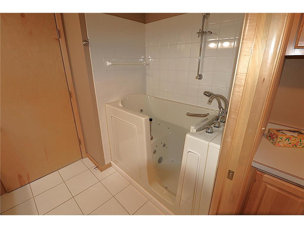 829 Autumn Way Stillwater MN 55082 7106937 image24