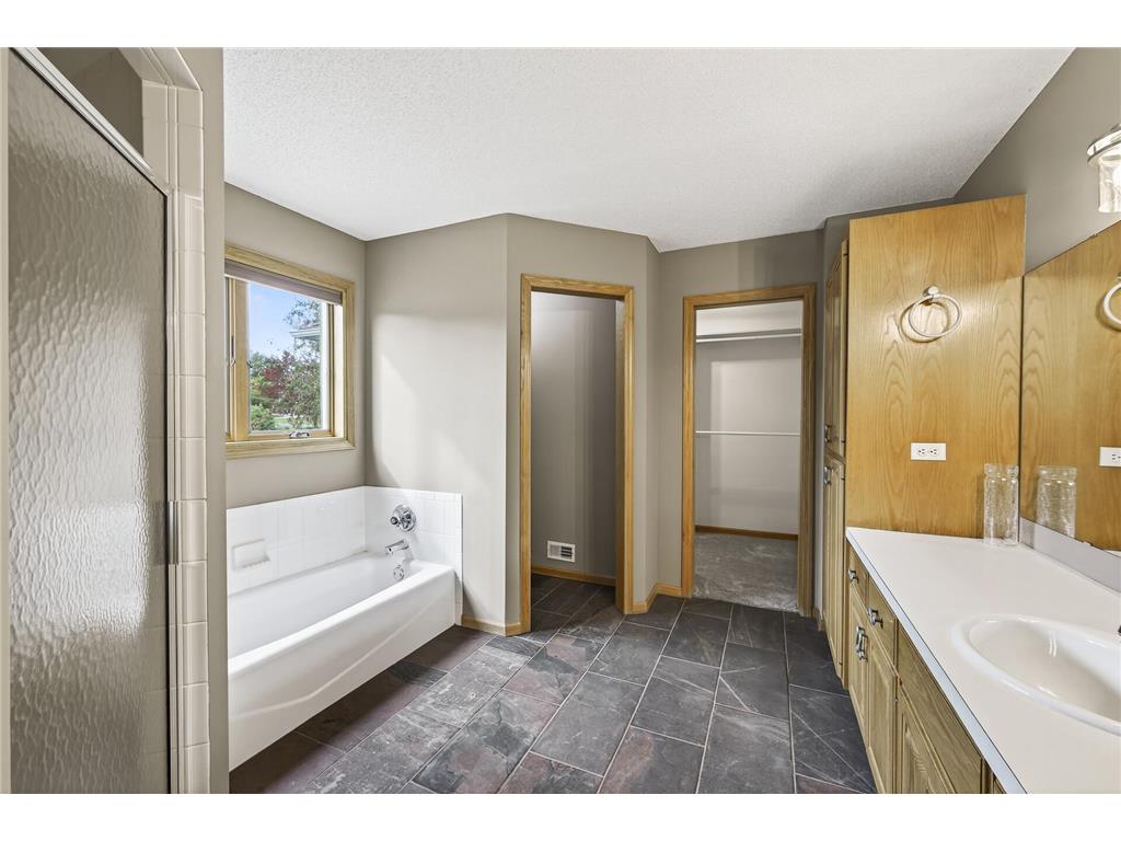 829 Jasmine Avenue N Lake Elmo MN 55042 6795763 image37