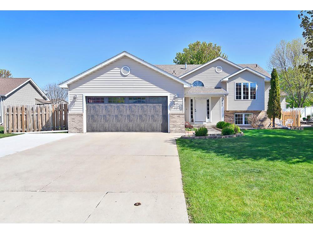 829 Lancer Drive NE, Owatonna, MN 55060 MLS 5757161 Edina Realty