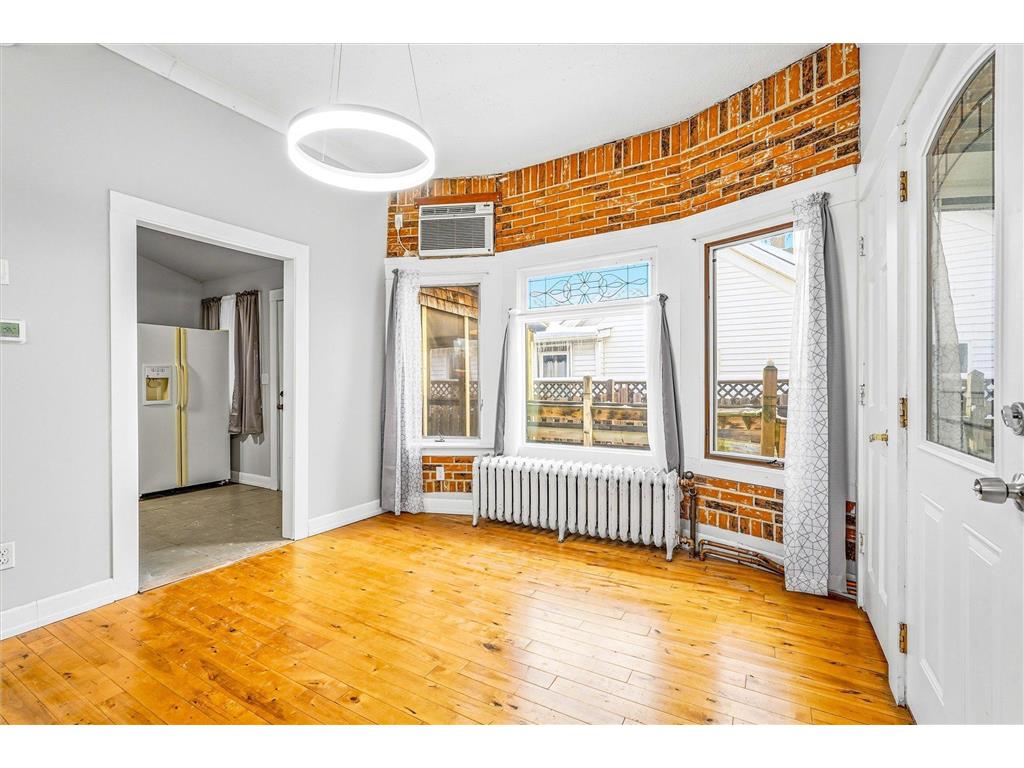 829 Lawson Avenue E Saint Paul MN 55106 7002185 image11