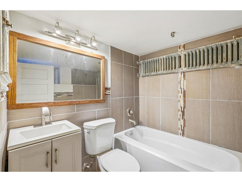 829 Lawson Avenue E Saint Paul MN 55106 7002185 image25