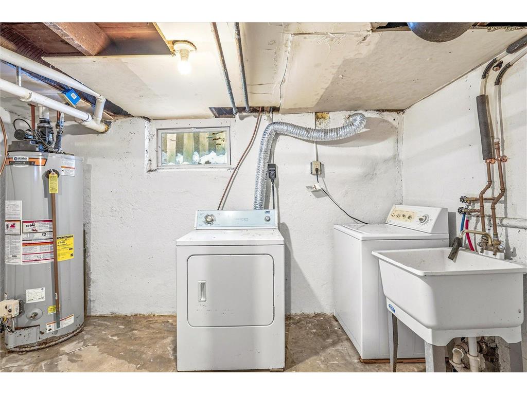 829 Lawson Avenue E Saint Paul MN 55106 7002185 image26