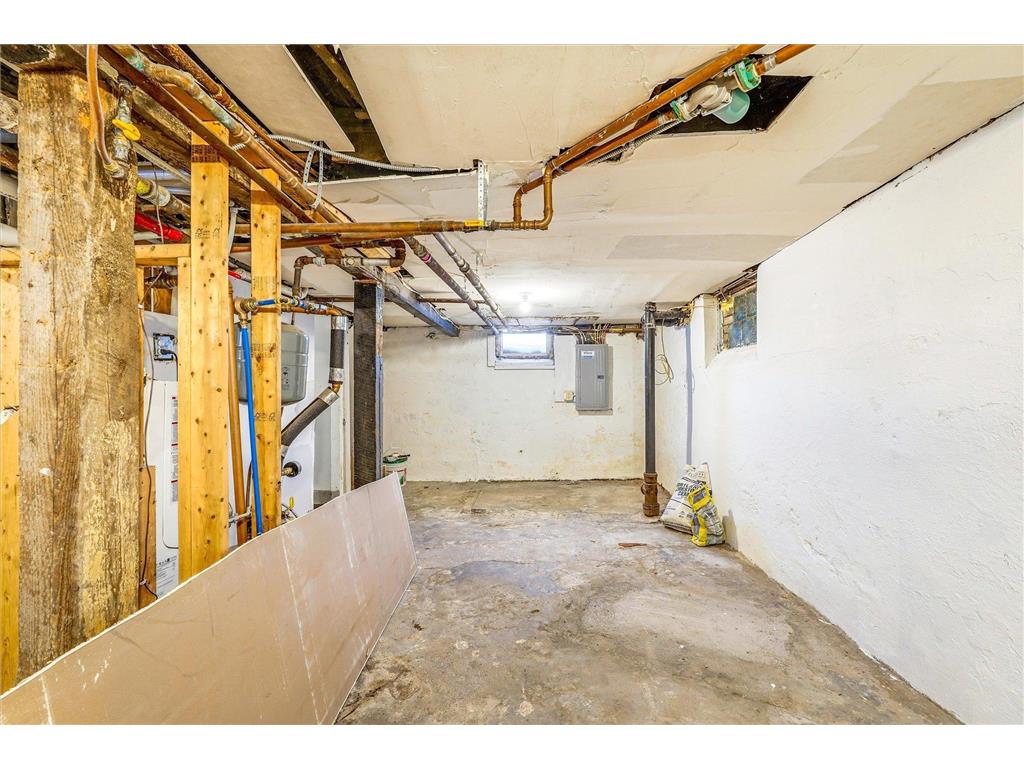 829 Lawson Avenue E Saint Paul MN 55106 7002185 image28