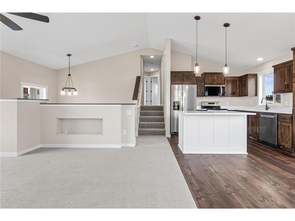 829 N Grant Street Ellsworth WI 54011 7094395 image12