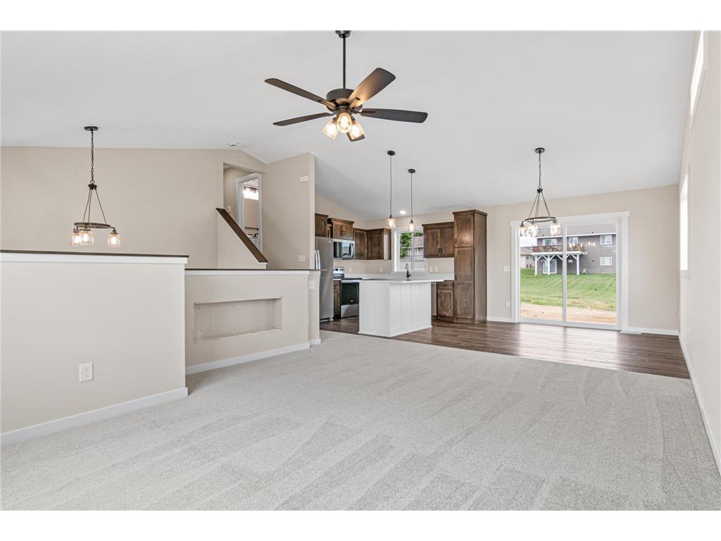 829 N Grant Street Ellsworth WI 54011 7094395 image8
