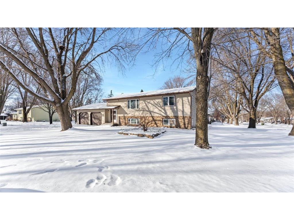 829 Pleasantview Drive SE Willmar MN 56201 6824147 image2
