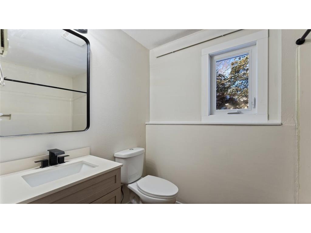 829 Pleasantview Drive SE Willmar MN 56201 6824147 image23