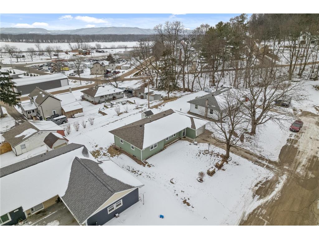 829 S Hill Street Fountain City WI 54629 7013474 image2