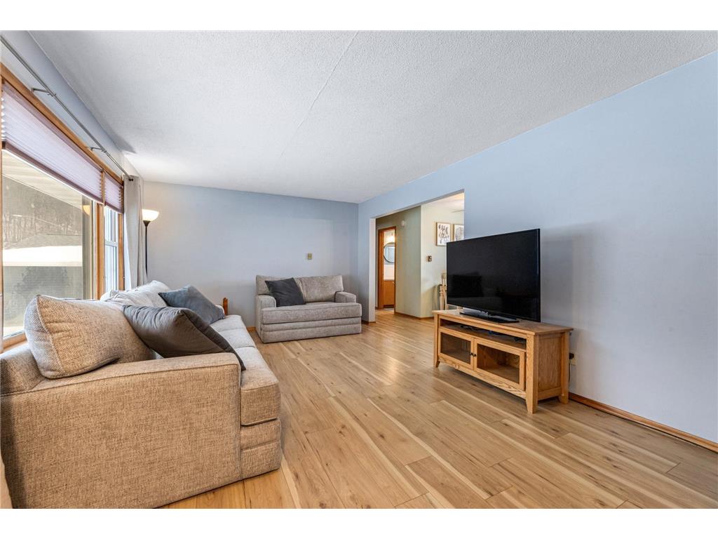 829 S Hill Street Fountain City WI 54629 7013474 image3