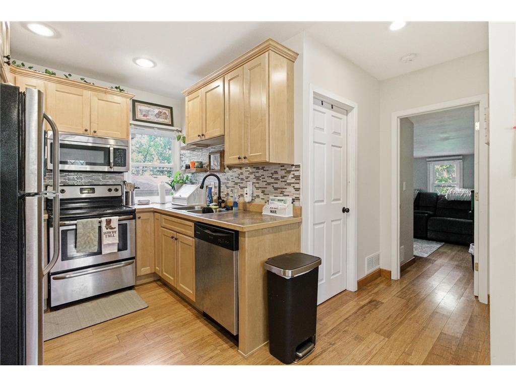 829 Willow Street W Detroit Lakes MN 56501 7091752 image15