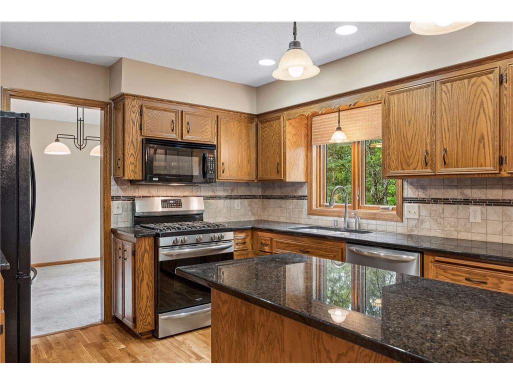 8290 W Lake Court Chanhassen MN 55317 7059576 image11