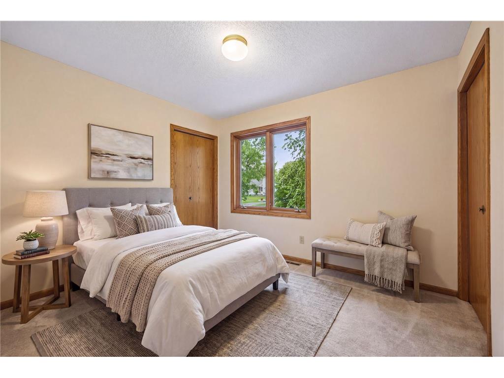 8290 W Lake Court Chanhassen MN 55317 7059576 image20